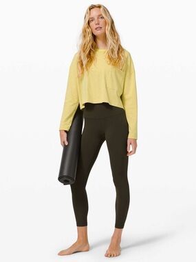Lululemon High Rise Align Pant II 25" Leggings in Dark Olive Size 2 Lightweight